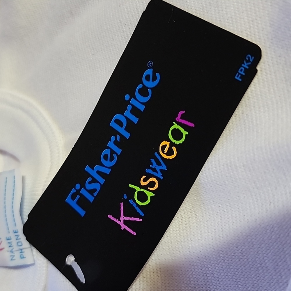 FISHER PRICE KIDSWEAR  ( SIZE  4T ). - Picture 3 of 6